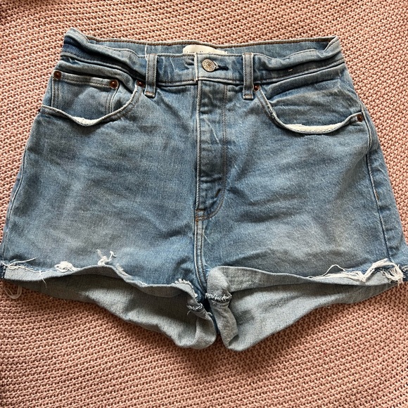 Abercrombie & Fitch Mom Shorts - Picture 3 of 5